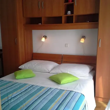 Guest house And Zudic 3*
