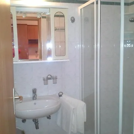 Guest house And Zudic 3*