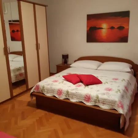 Guest house And Zudic Strunjan
